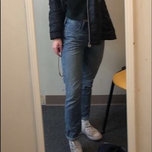 HOLLISTER high waisted vintage mom jeans